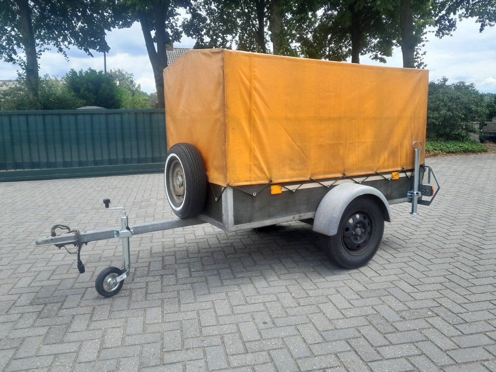 huifkar aanhanger gesloten aanhangwagen dichte aanhanger, Ophalen, Gebruikt