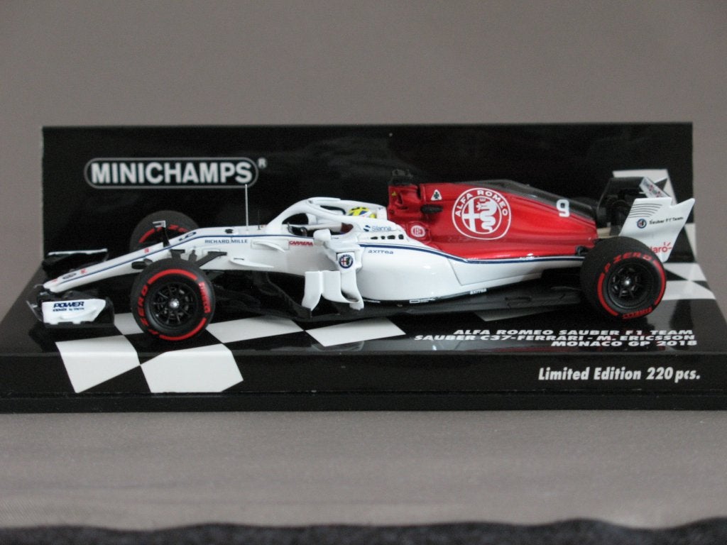 MinichampsF1 Alfa Romeo . Sauber C37 Ferrari Monaco2018 lim., Ophalen of Verzenden, Nieuw, Auto, MiniChamps