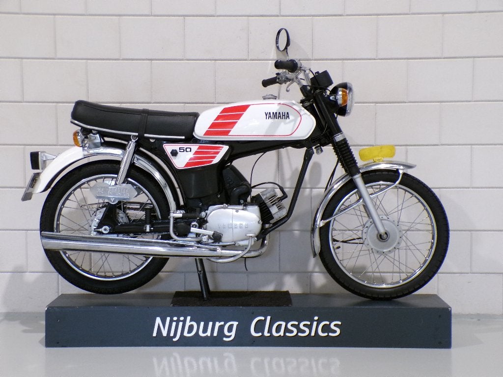 Yamaha FS1 Wit in nette staat!, Fietsen en Brommers, Gebruikt, Maximaal 45 km/u, Ophalen of Verzenden, 4 versnellingen