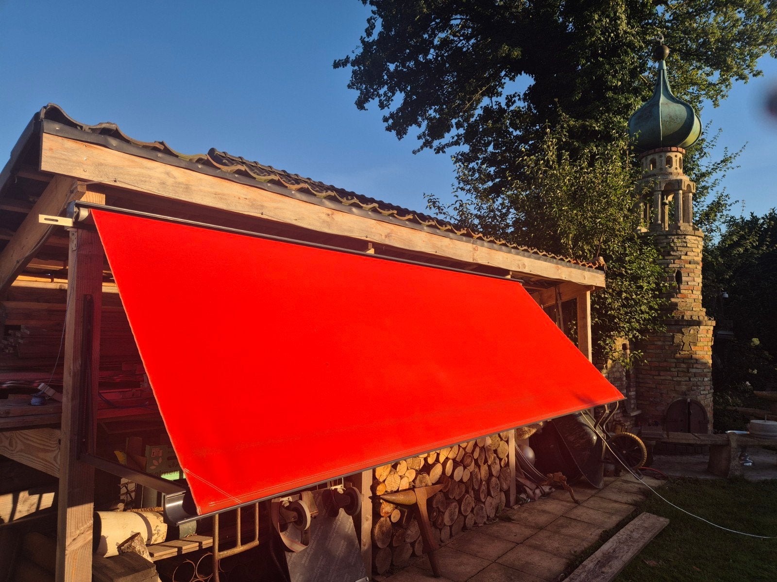 Zonwering met draadloze bediening en afstandsbediening, Tuin en Terras, Zonneschermen, Ophalen of Verzenden, Zo goed als nieuw