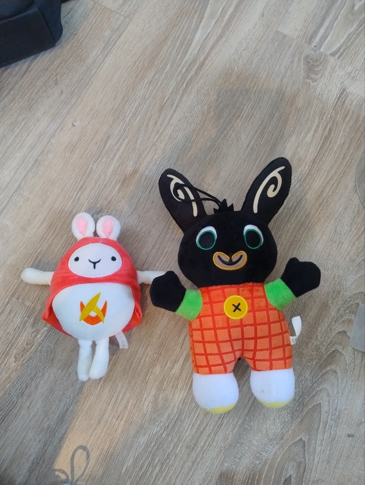 Bing en Hoppity knuffels, Overige karakters, Konijn, Zwart, Ophalen of Verzenden