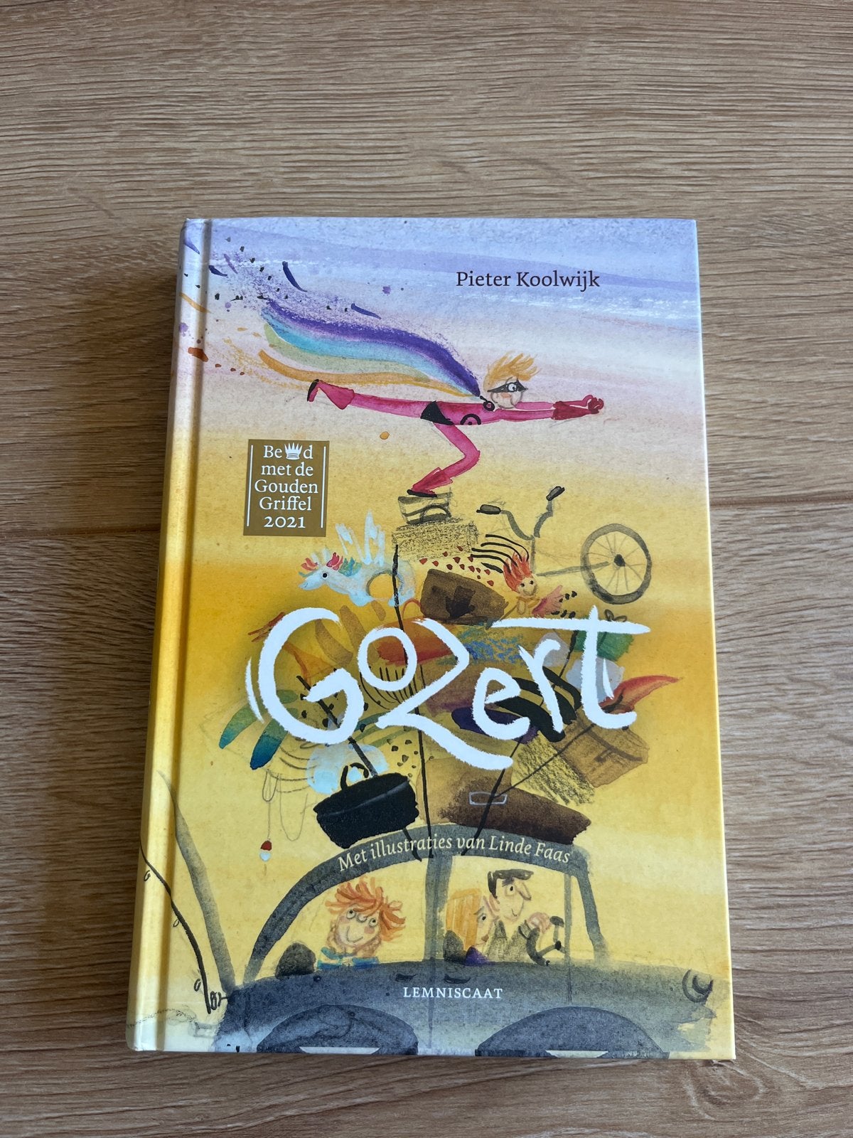 Gozert - Pieter Koolwijk (Bekroond met Gouden Griffel), Ophalen of Verzenden, Zo goed als nieuw, Fictie