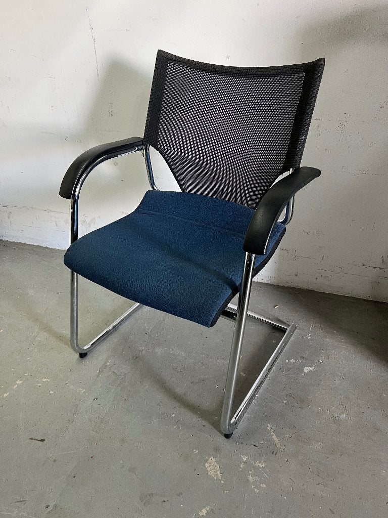 Wilkhahn stoel, Ophalen, Gebruikt, Blauw