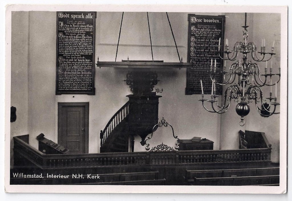 K5516 oude ansichtkaart Willemstad interieur n h kerk, Ophalen of Verzenden, 1940 tot 1960, Ongelopen, Noord-Brabant