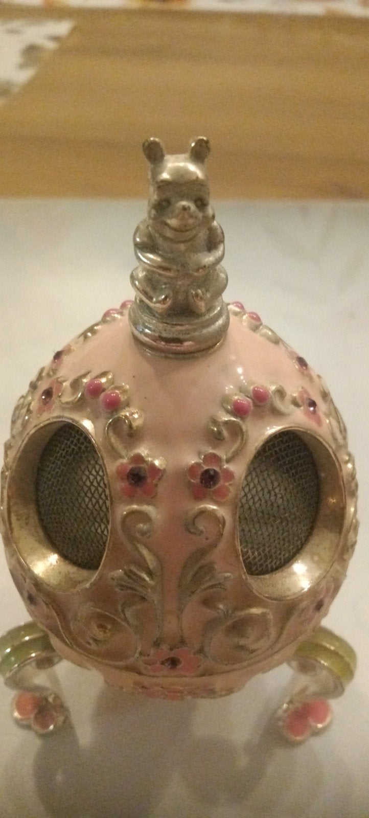 Fabergé stijl ei Disney Winnie de Poeh sieradendoosje, Ophalen of Verzenden, Winnie de Poeh of vrienden, Zo goed als nieuw, Beeldje of Figuurtje