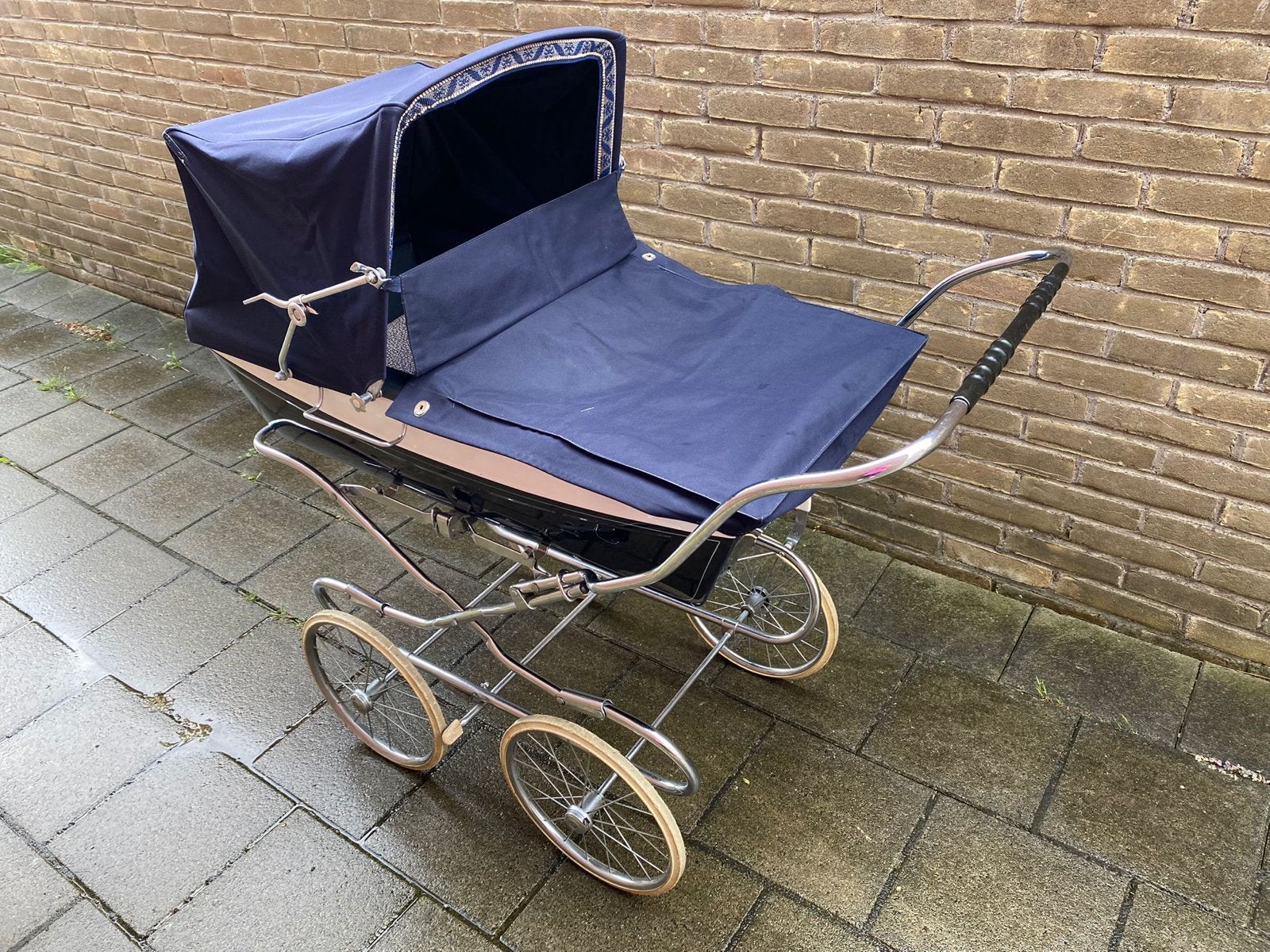 Vintage Silver Cross Kinderwagen - Klassiek en Robuust, Gebruikt, Met reiswieg, Ophalen, Kinderwagen