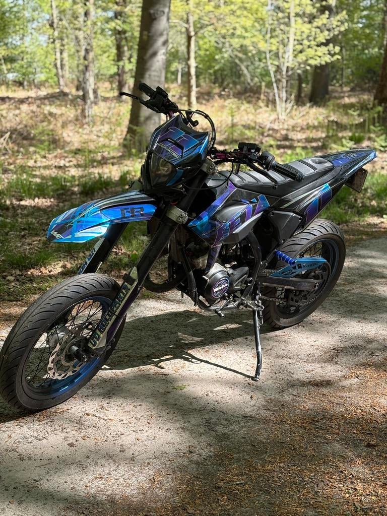 Beta RR50 Track 2023 | Stage6 50cc | Most 50/70, Ophalen, 6 versnellingen, Maximaal 45 km/u, Zo goed als nieuw