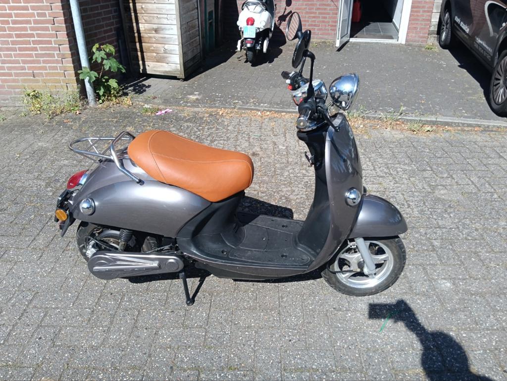 Ebretti 318 electrische scooter grijs, Gebruikt, Elektrisch, Ophalen, Overige merken