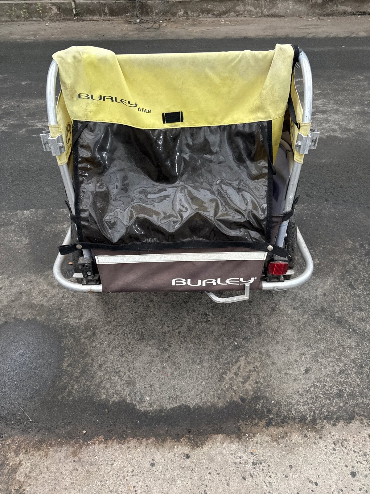 Burley Lite Hondenkar/Kattenkar voor achter de fiets, Ophalen, Gebruikt, Opvouwbaar, 20 tot 40 kg