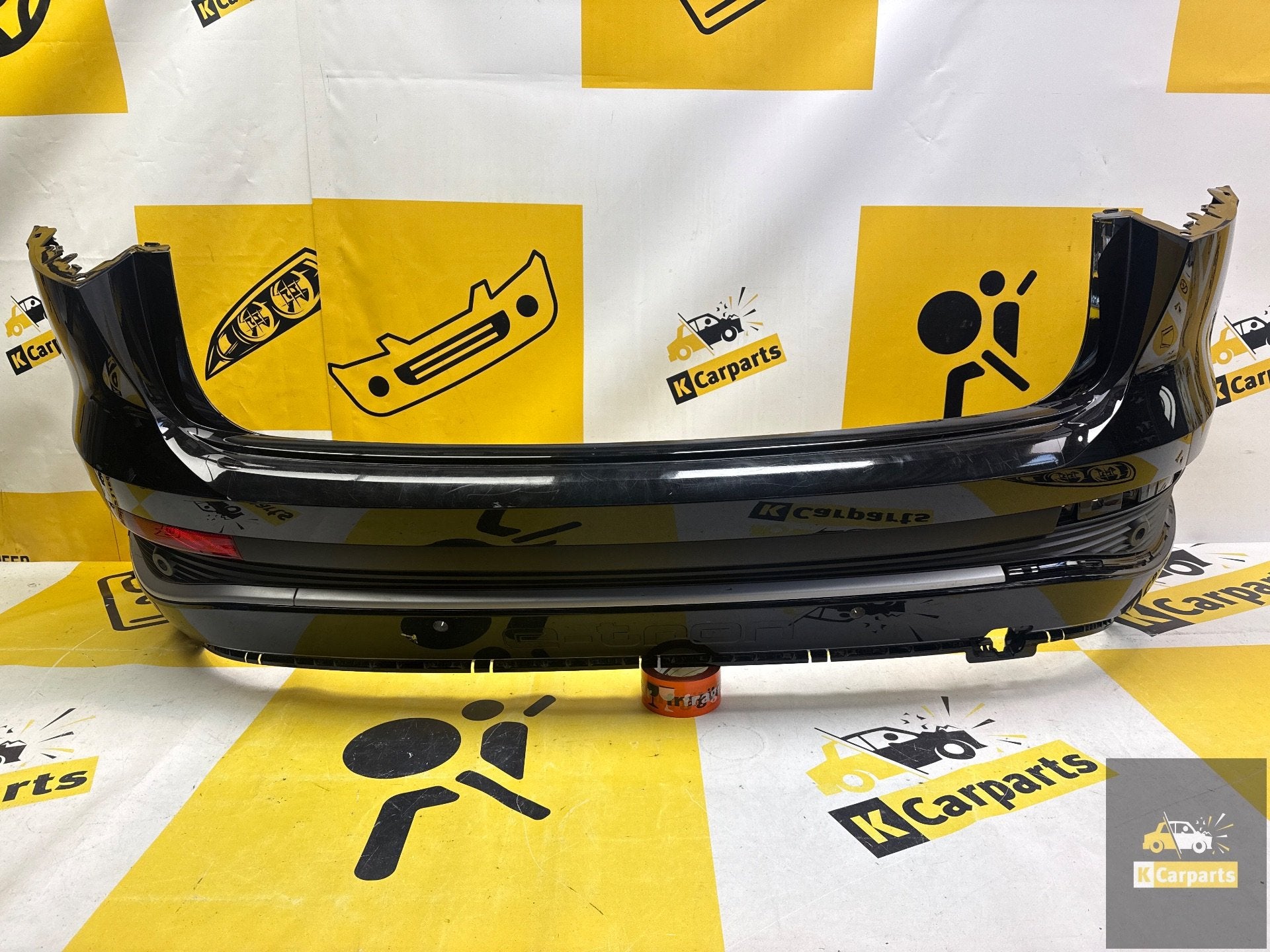 AUDI Q4 E - TRON S LINE 89A 89A807301B Achterbumper Originee, Gebruikt, AUDI AG, Auto-Union-Strasse 1
85045  Ingolstadt, DE, Bumper
