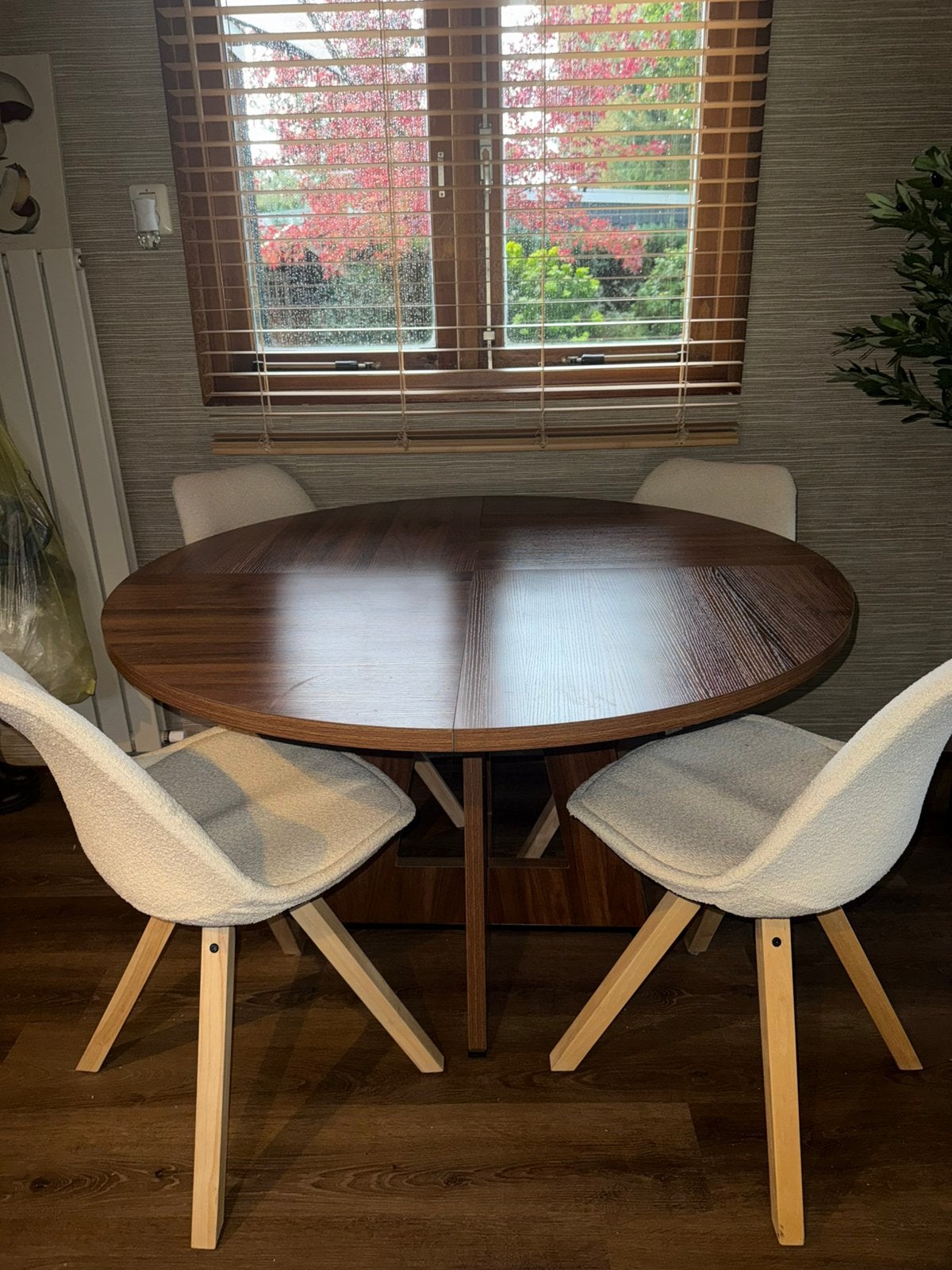 Eettafel rond, Ophalen, Zo goed als nieuw, Rond, 100 tot 150 cm