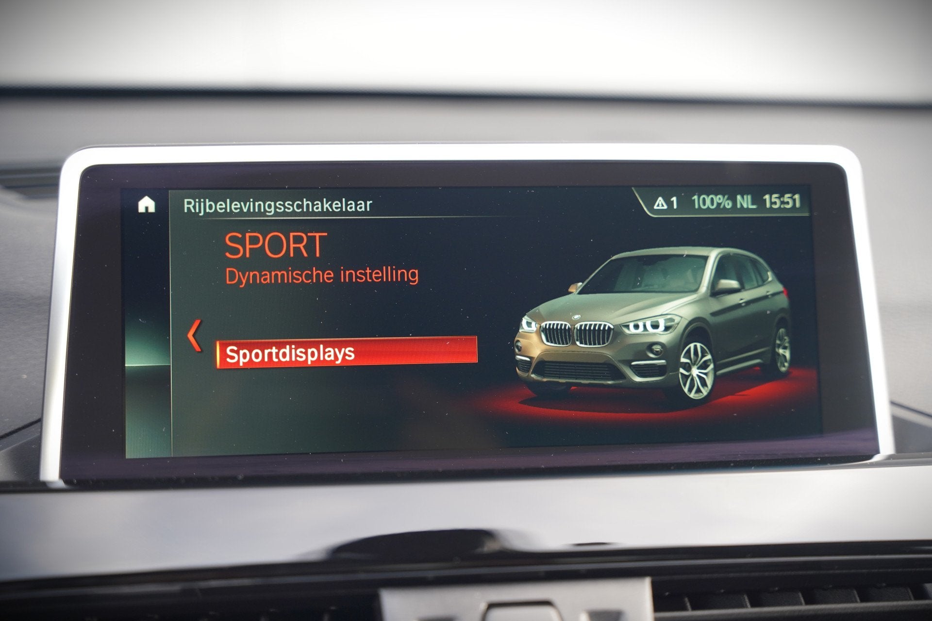 Foto 41 van BMW X1 xDrive20i High Executive | Panoramadak | Head-Up Disp