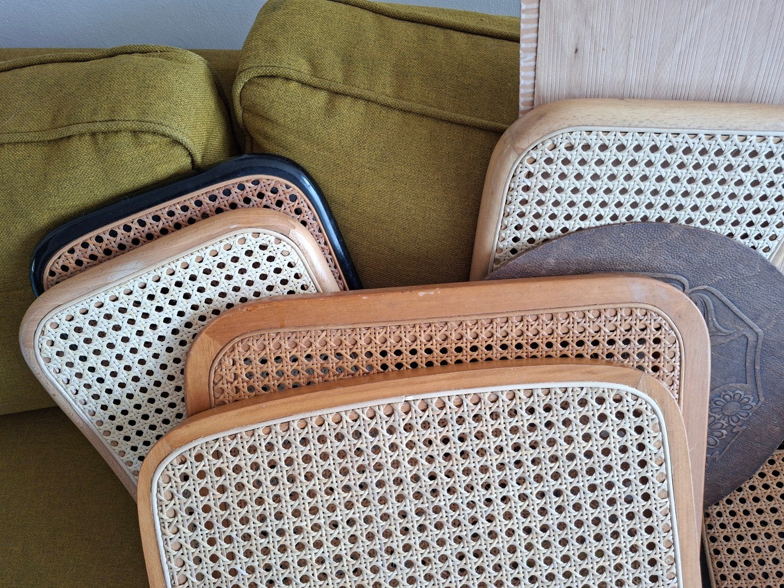 thonet buisstoel zittingen/rug webring en hout, Huis en Inrichting, Stoelen, Ophalen, Gebruikt, Bruin, Thonet buis en beuken