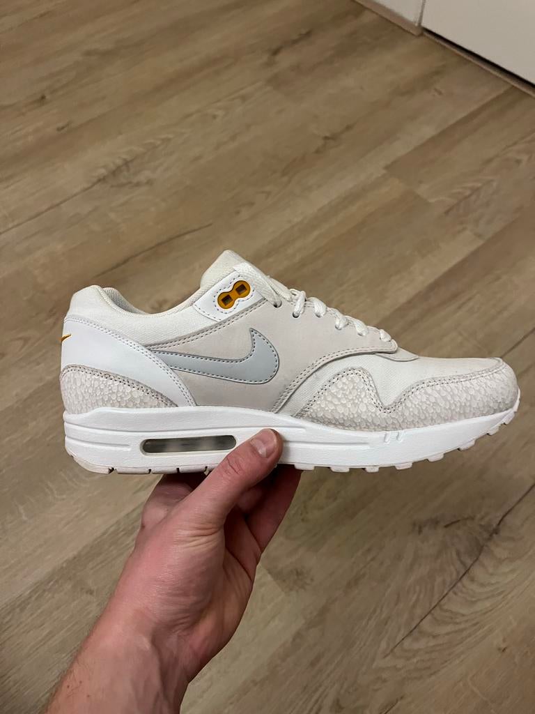 Nike Air Max 1 Kumquat, Overige kleuren, Ophalen of Verzenden, Sneakers of Gympen, Gedragen