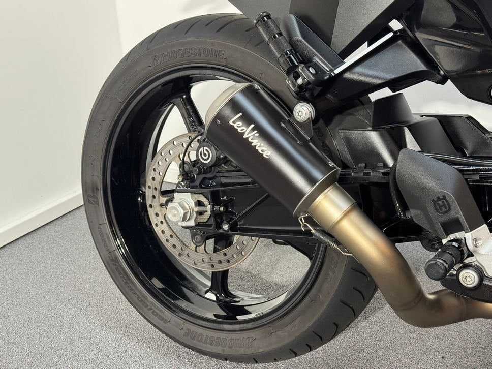 HUSQVARNA SVARTPILEN 701 (bj 2020), Motoren, Bedrijf, Onbekend, HUSQVARNA, Onbekend