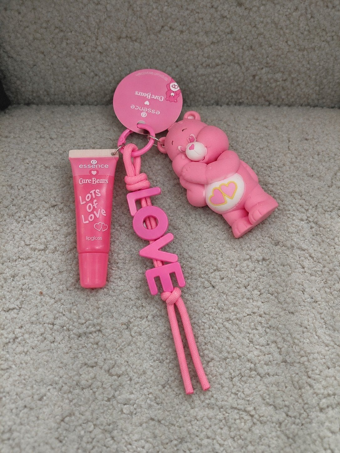 Essence Care Bears roze nieuw lipgloss sleutelhanger, Lippen, Nieuw, Ophalen of Verzenden, Make-up