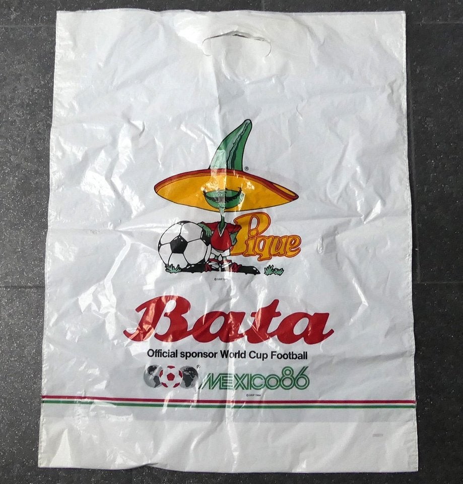 WK Mexico 86 WK plastic tas Bata voetbal 1986 Señor Pique, Ophalen of Verzenden, Gebruikt, Buitenlandse clubs, Overige typen