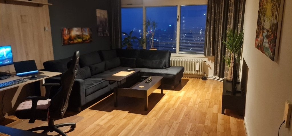 Te huur: appartement : Azielaan in Utrecht, Huizen en Kamers, Kamers te huur, 50 m² of meer, Utrecht