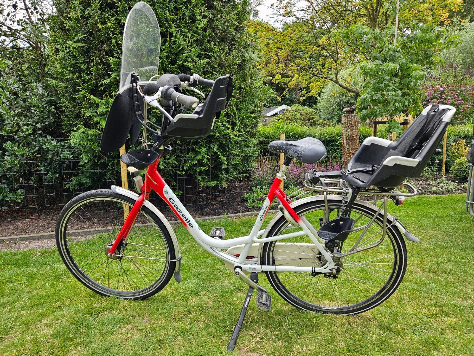 Gazelle Bloom damesfiets met Bobike kinderzitjes, Ophalen, (Extra) lage instap, Gazelle, 53 tot 56 cm