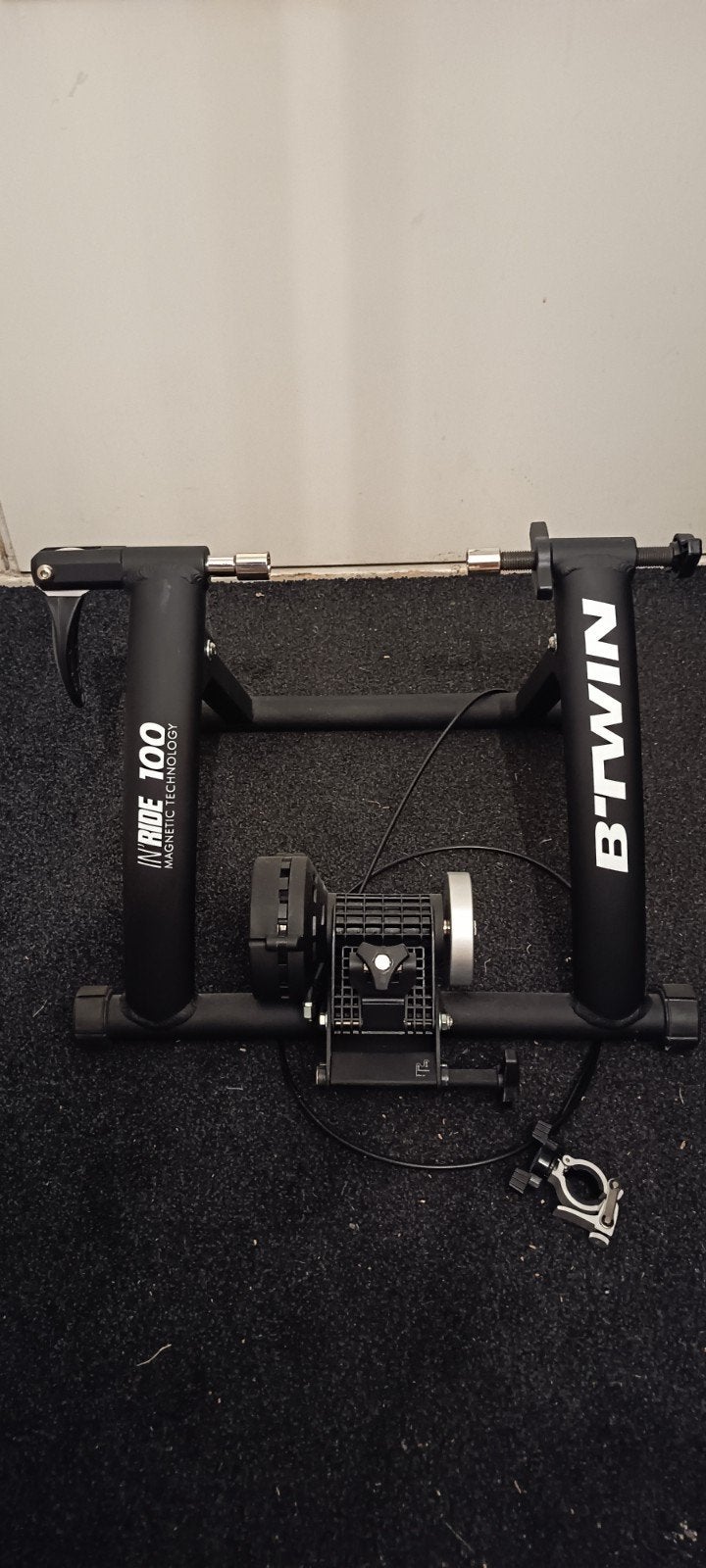Fietstrainer b'twin in'ride 100, Sport en Fitness, Fitnessmaterialen, Ophalen, Zo goed als nieuw, Overige typen