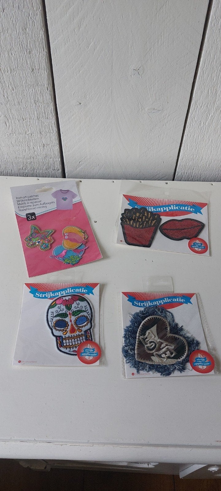 snel gat in kleding repareren met deze strijkemblemen pimpen, Ophalen of Verzenden, Nieuw