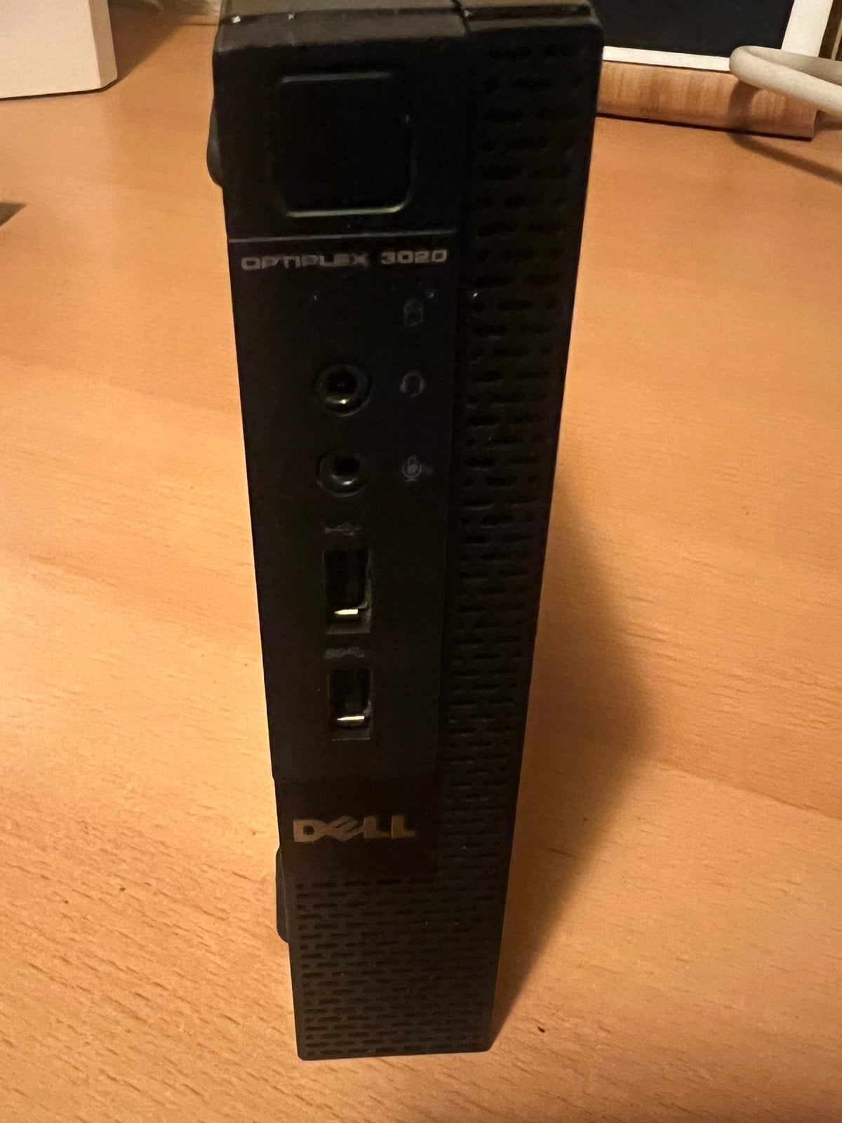 Dell NUC optiplex 3020m. core i3. 4gb intern, Computers en Software, 2 tot 3 Ghz, Ophalen of Verzenden, Niet werkend, Met videokaart
