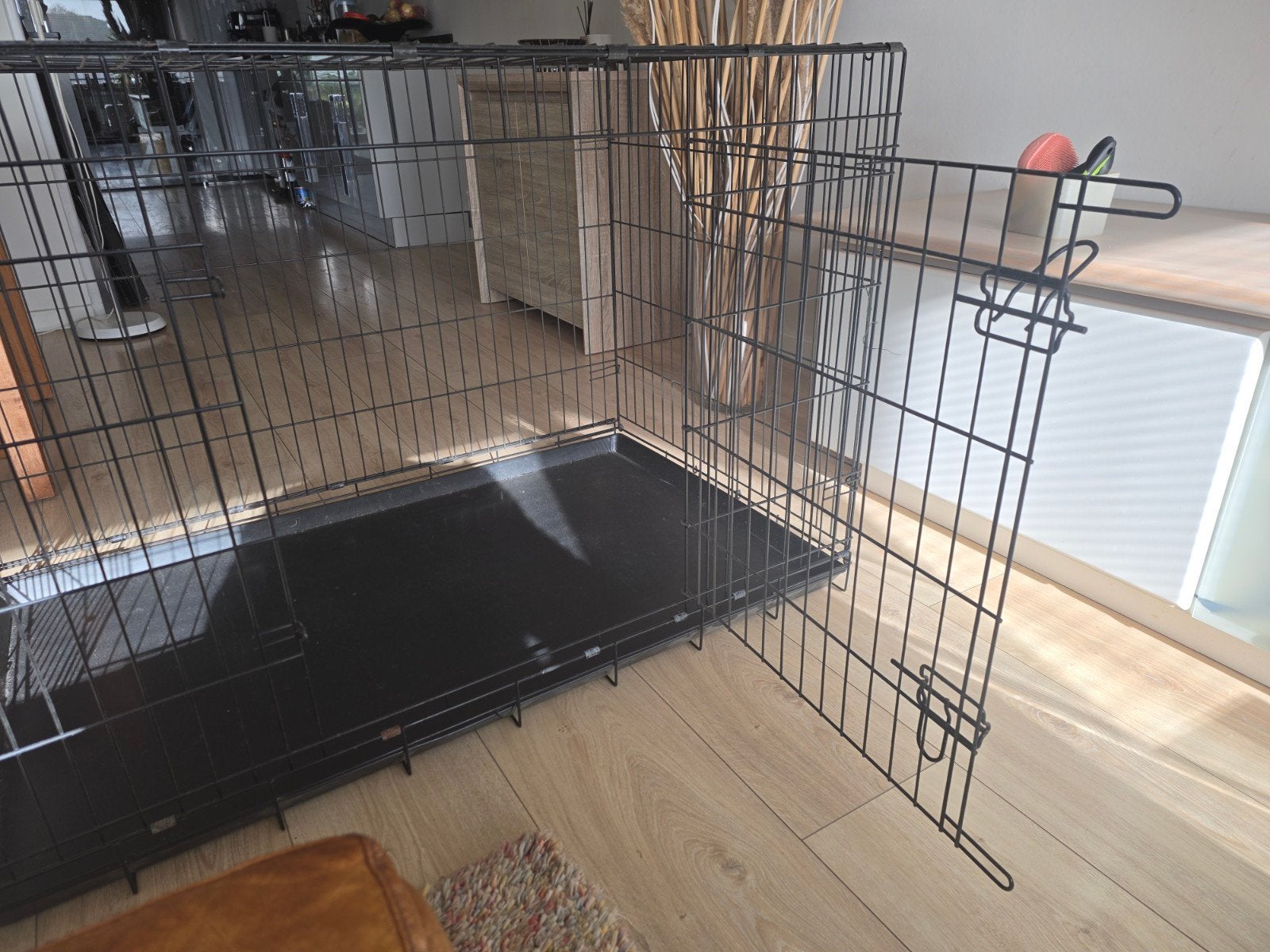 hondenkennel - bench, Dieren en Toebehoren, Ophalen, Hondenkennel, 110 cm of meer, 65 tot 100 cm