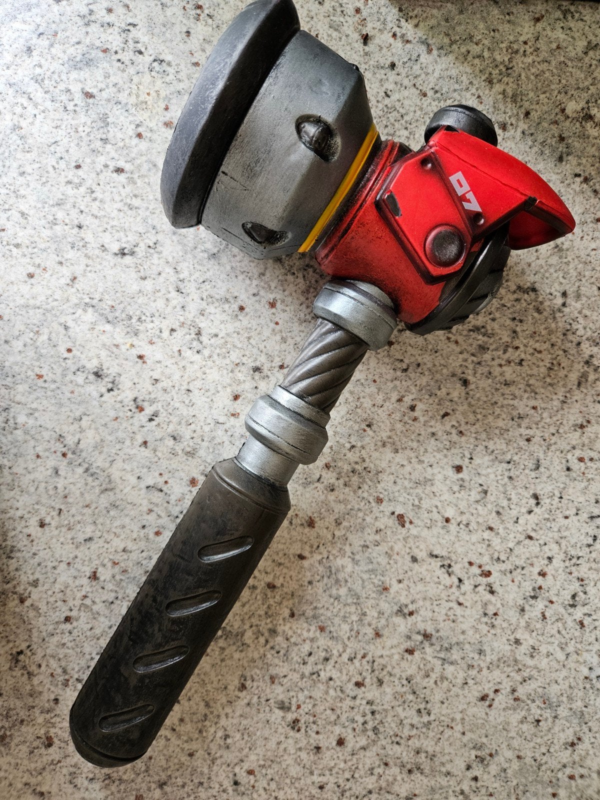 Overwatch prop - Torbjörn Foam Force Hammer, Ophalen of Verzenden, Zo goed als nieuw, Accessoires