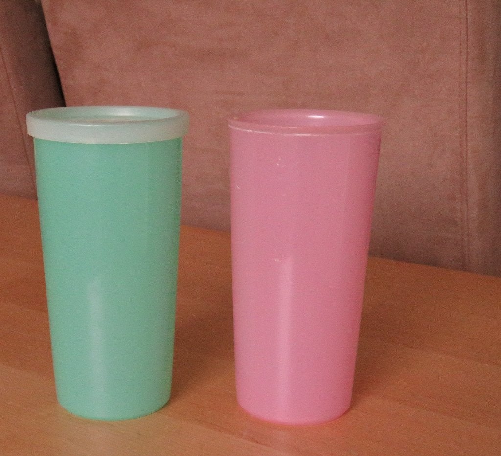 Tupperware Vintage Bekers, Huis en Inrichting, Keuken | Tupperware, Gebruikt, Beker of Kan, Groen, Lekvrij, Luchtdicht, Ophalen