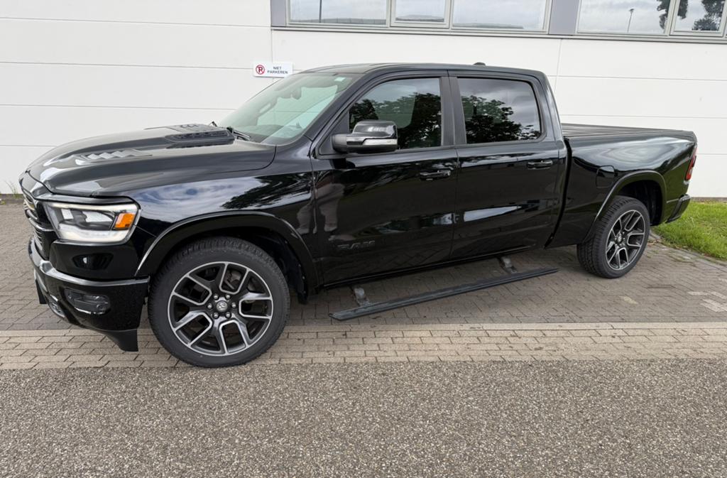 Dodge Ram 1500 Hemi 5.7  L Laramie INC BTW, Automaat, Zwart, Leder, Bedrijf