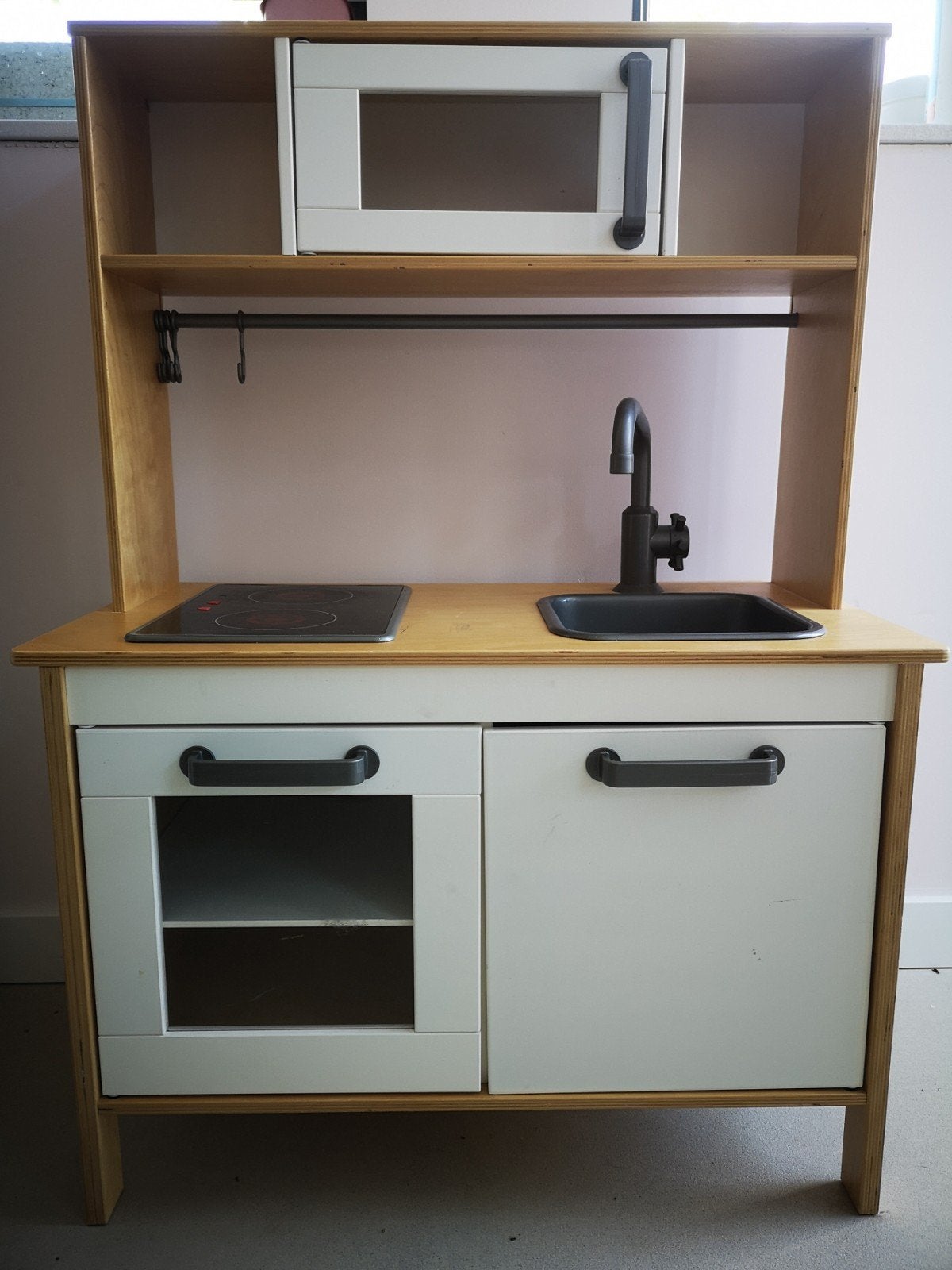 keukentje Ikea Duktig met veel toebehoren, Ophalen, Gebruikt