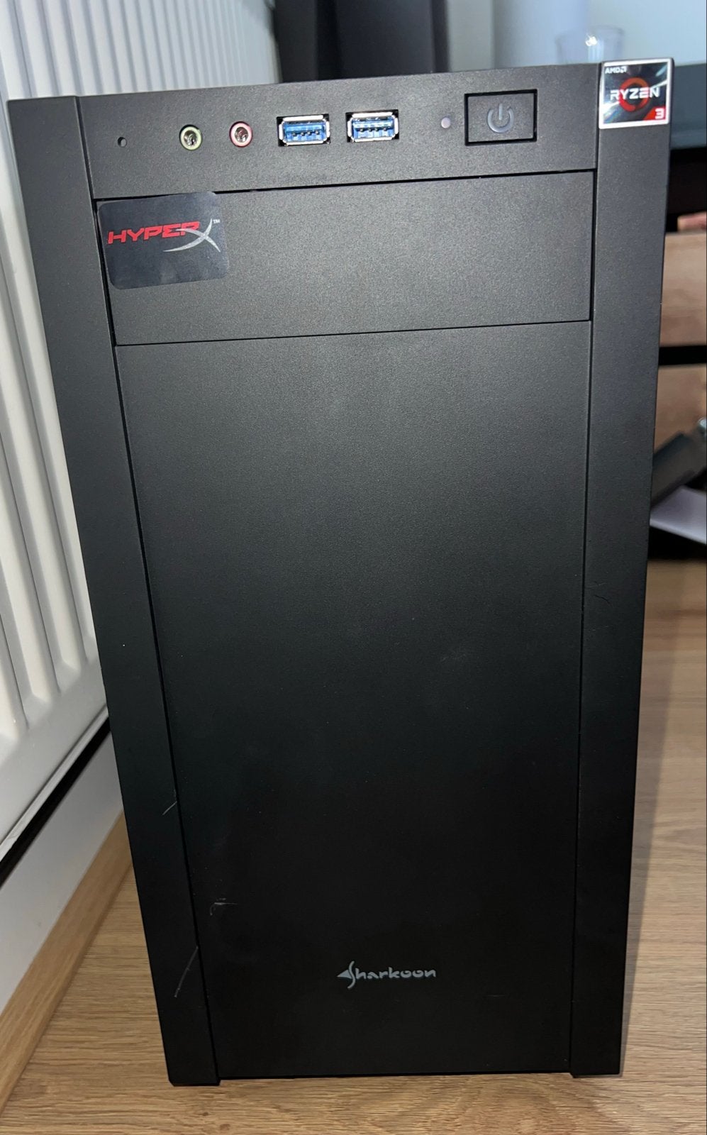 Foto 4 van Gaming PC met AMD Ryzen 3 3100, GTX 1660, 16GB RAM, 1TB HDD