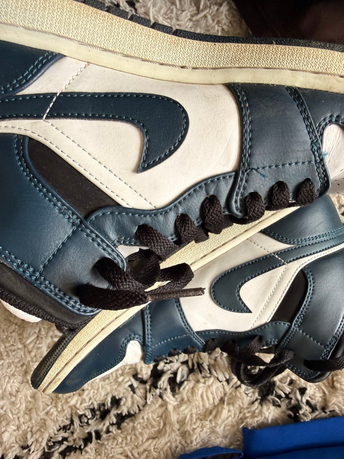 Jorden, Wit, Ophalen of Verzenden, Sneakers of Gympen, Gedragen