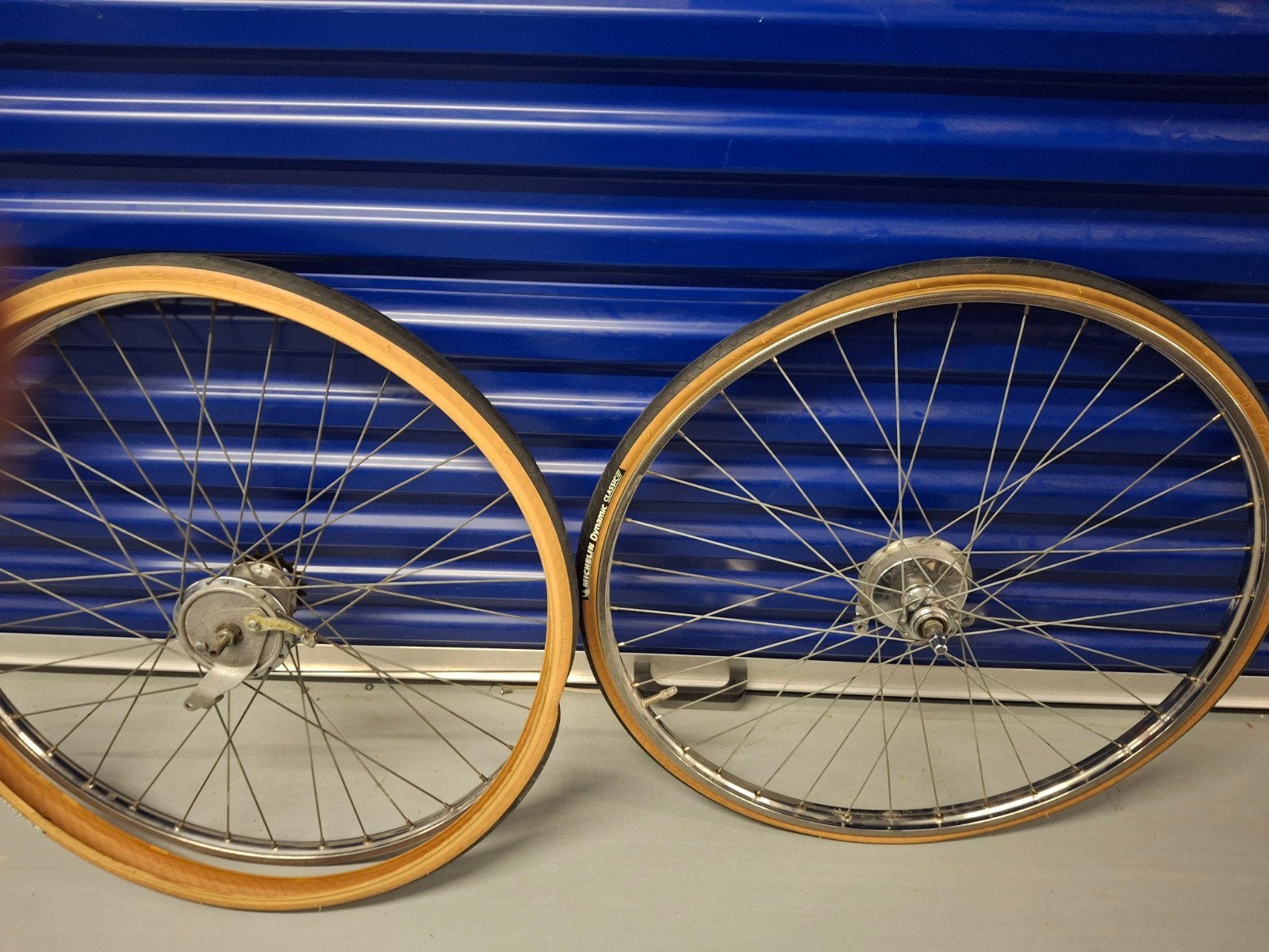 28 inch fietswielen, chroom, trommelrem, 3 versnellingen, Ophalen of Verzenden
