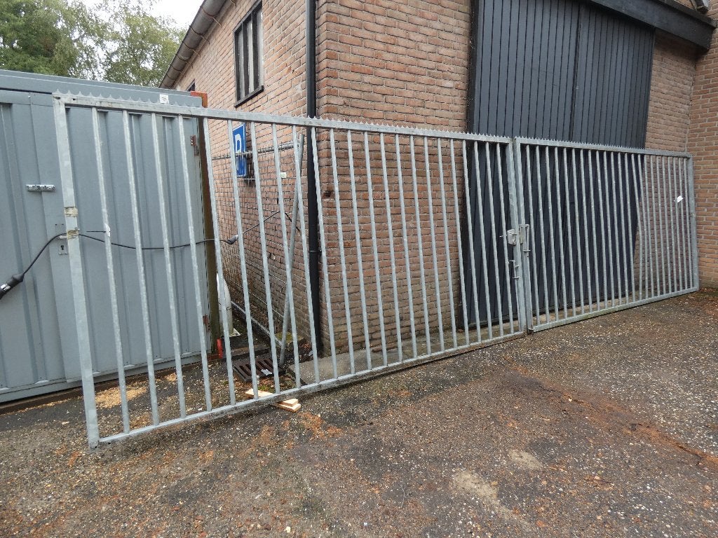 Gegalvaniseerde spijlen poort (200cm x 740cm) HxB, Ophalen, Met poort, Gebruikt, Spijlenhekwerk