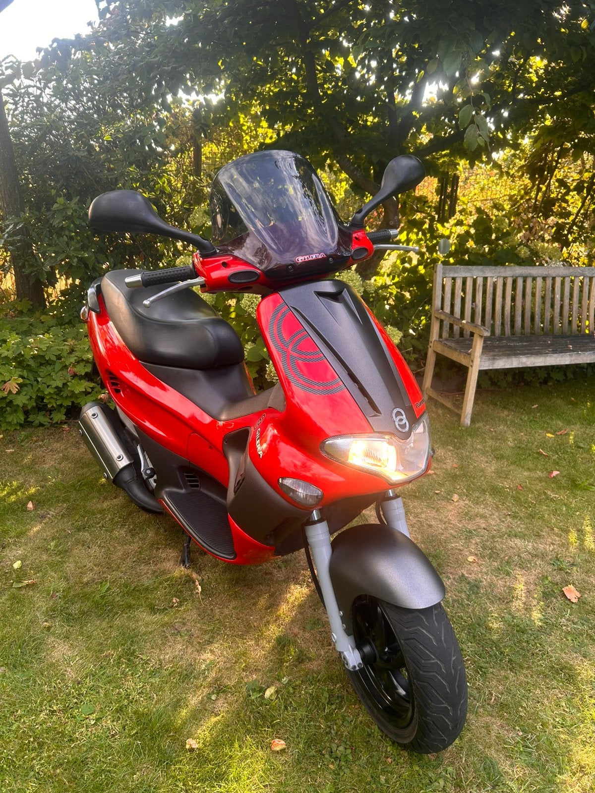 Gilera Runner dd dg 180 A1, Fietsen en Brommers, Scooters | Piaggio, Overige modellen, Ophalen of Verzenden, Zo goed als nieuw