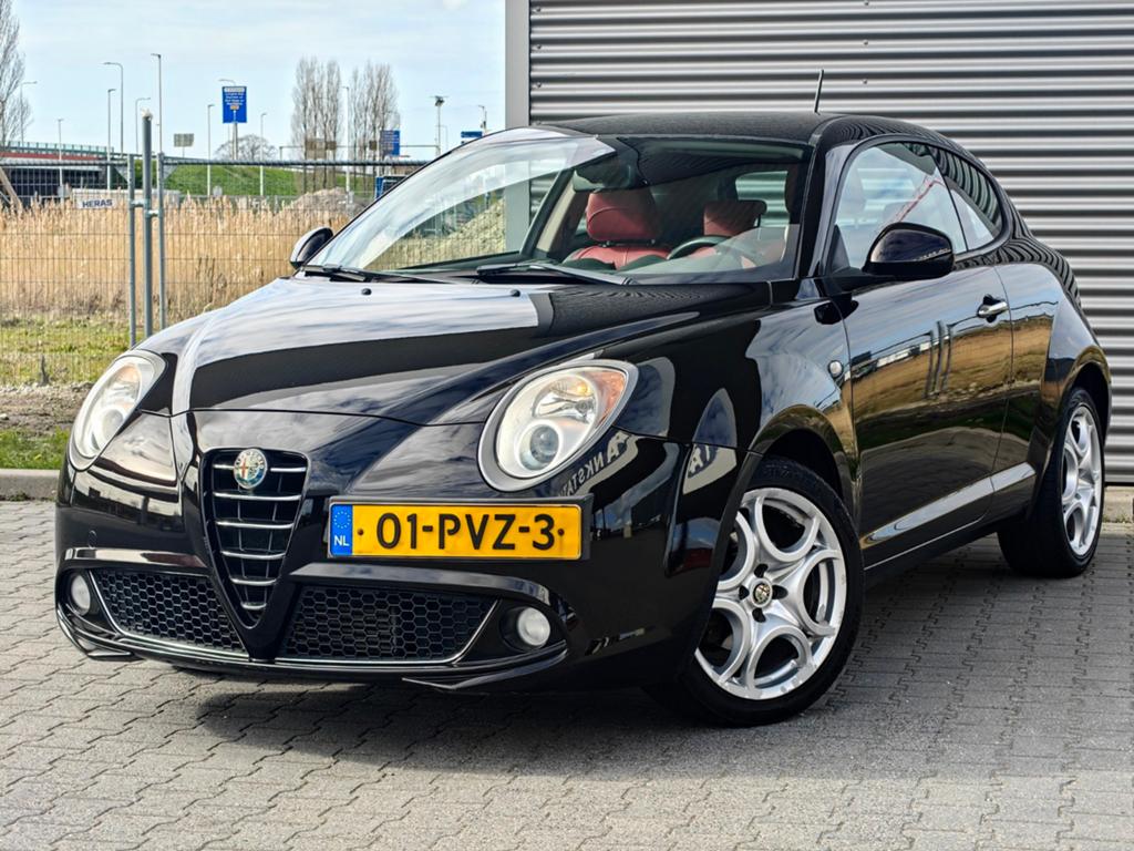 Alfa Romeo MiTo 1.3 • AIRCO • Leder • NW Distributieketting!, Voorwielaandrijving, Euro 5, 28 km/l, 4 cilinders