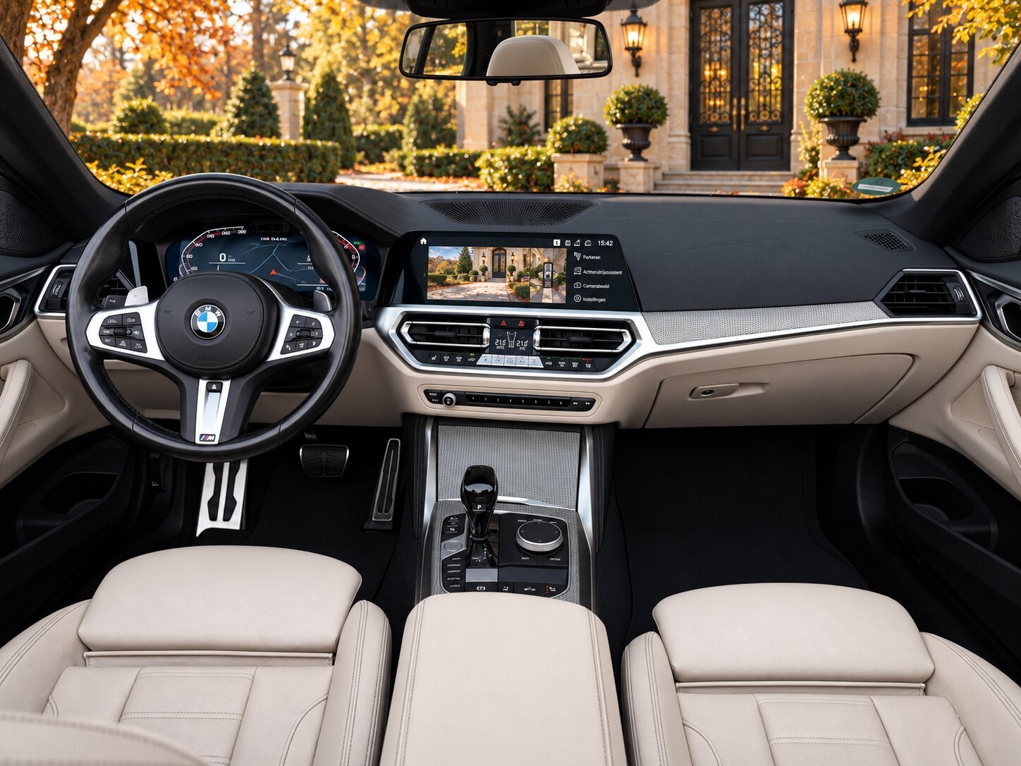 BMW 4 Serie Cabrio M440i xDrive l Trekhaak l Head-Up l Drivi, Auto's, Gebruikt, Beige, 4-Serie, 4 stoelen