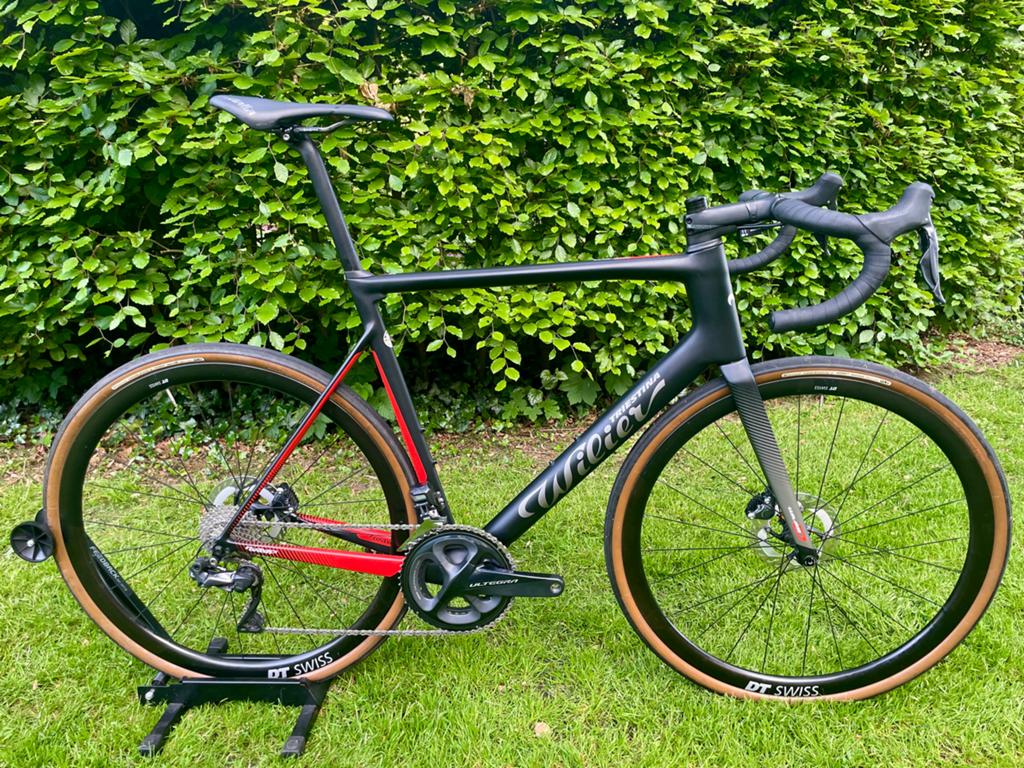 Wilier Zero SL Racefiets Ultegra Di2 DT Swiss, 28 inch, Carbon, Heren, Zo goed als nieuw