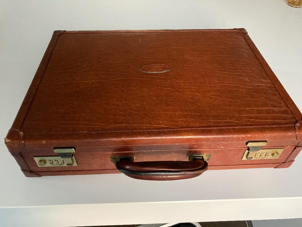 Partridge attaché-/diplomatenkoffer, Sieraden, Tassen en Uiterlijk, Gebruikt, Slot, Ophalen of Verzenden, 35 tot 45 cm