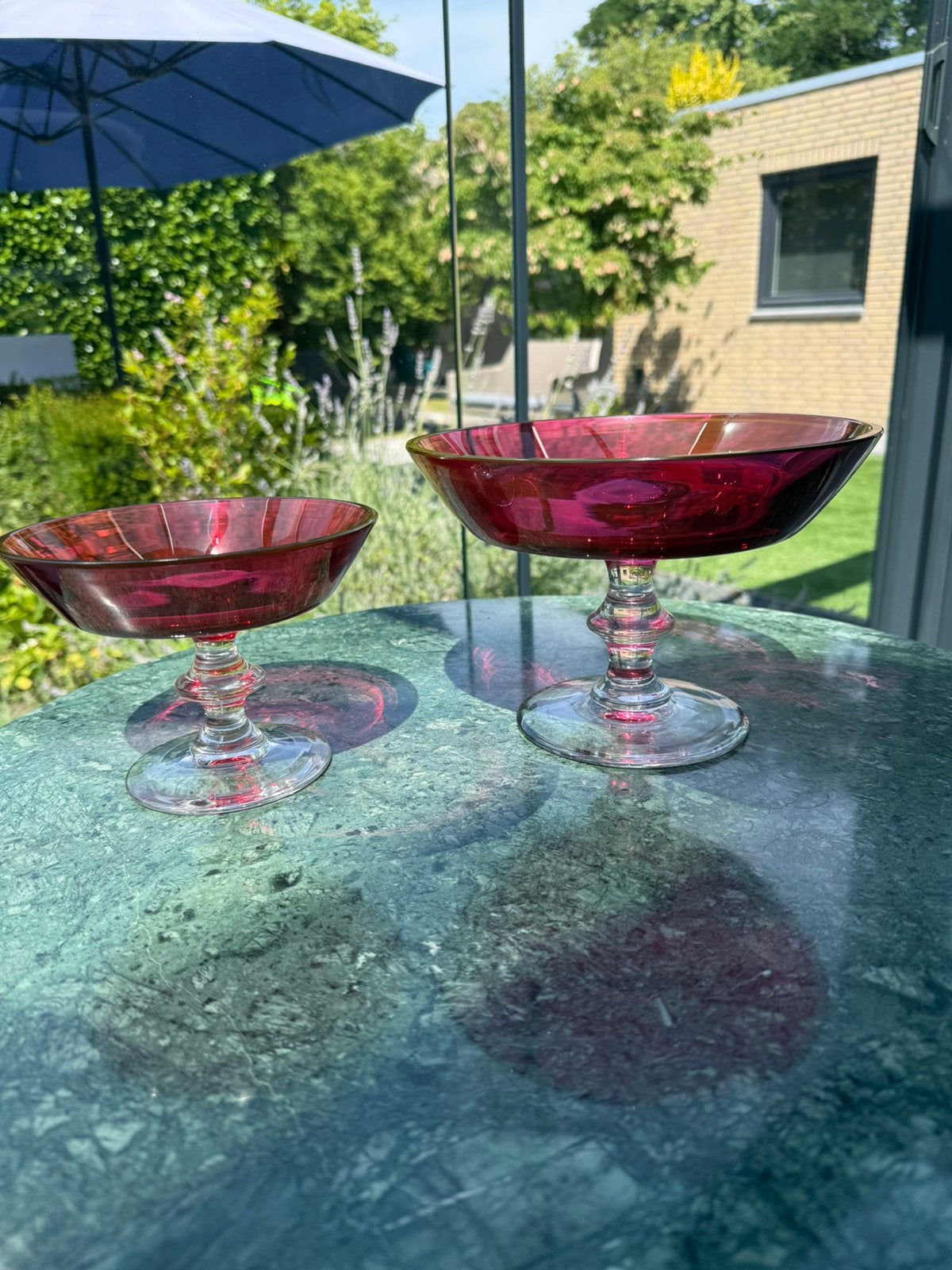 Val Saint Lambert cranberry glass schalen centerpiece., Antiek en Kunst, Ophalen of Verzenden