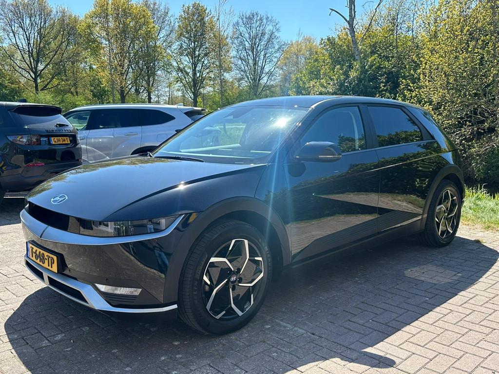 Hyundai IONIQ 5 Connect 77.4 kWh | Navigatie | Stoelverwarmi, Auto's, Automaat, 228 pk, Achterwielaandrijving, Gebruikt