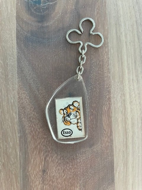 Sleutelhanger met tijger, de mascotte van Esso, Verzamelen, Ophalen of Verzenden, Gebruikt, Merk