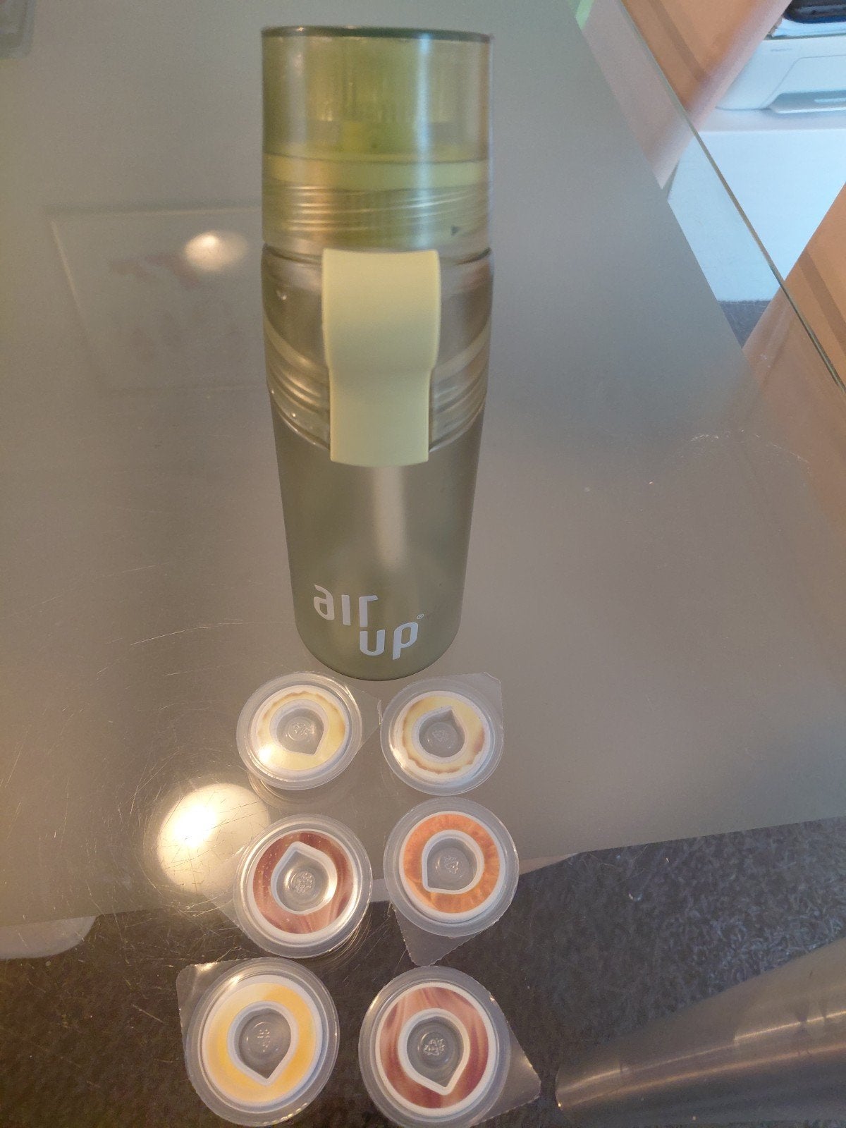 Air up fles met 6 pods, Ophalen of Verzenden, Zo goed als nieuw