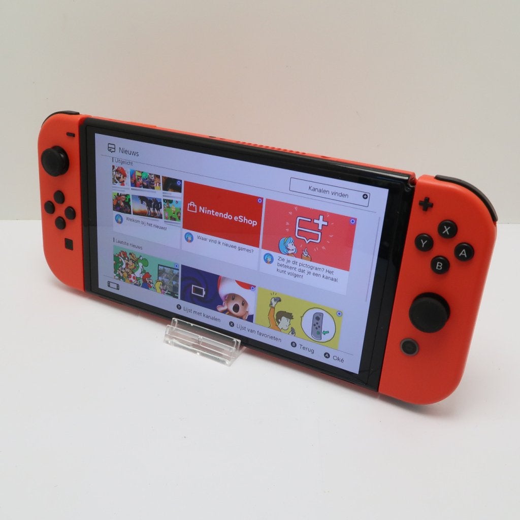 Nintendo Switch OLED 64GB Red | in Goede Staat, Nintendo, Zo goed als nieuw, Support@nintendo.com, 11-1 Hokotate-cho, Kamitoba, Minami-ku
Kyoto 601-8501
Japan