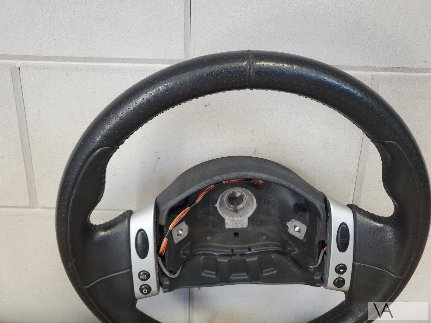 Mini R50 R53 2 spaak stuur geperforeerd met knoppen Cooper S, Auto-onderdelen, Besturing, Gebruikt, -, -, Ophalen of Verzenden
