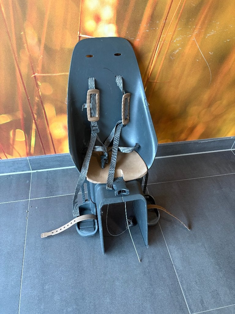 Yepp Maxi fietsstoeltje achter – grijs/bruin, 15 t/m 25 kg, Achterzitje, Gebruikt, Yepp