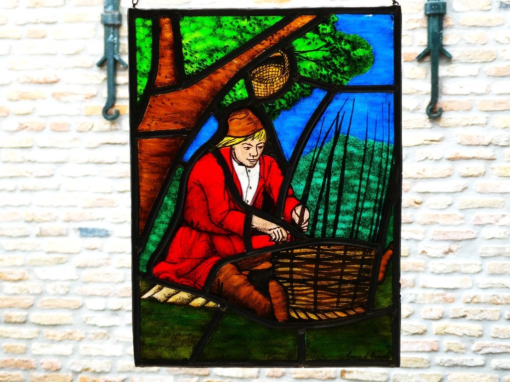 Gebrandschilderd glas in lood raam met De Mandenmaker mand, Ophalen of Verzenden