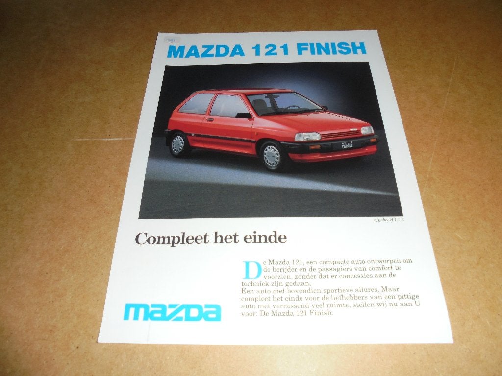 leaflet Mazda 121 Finish  1988, Boeken, Auto's | Folders en Tijdschriften, Ophalen of Verzenden, Gelezen, Mazda