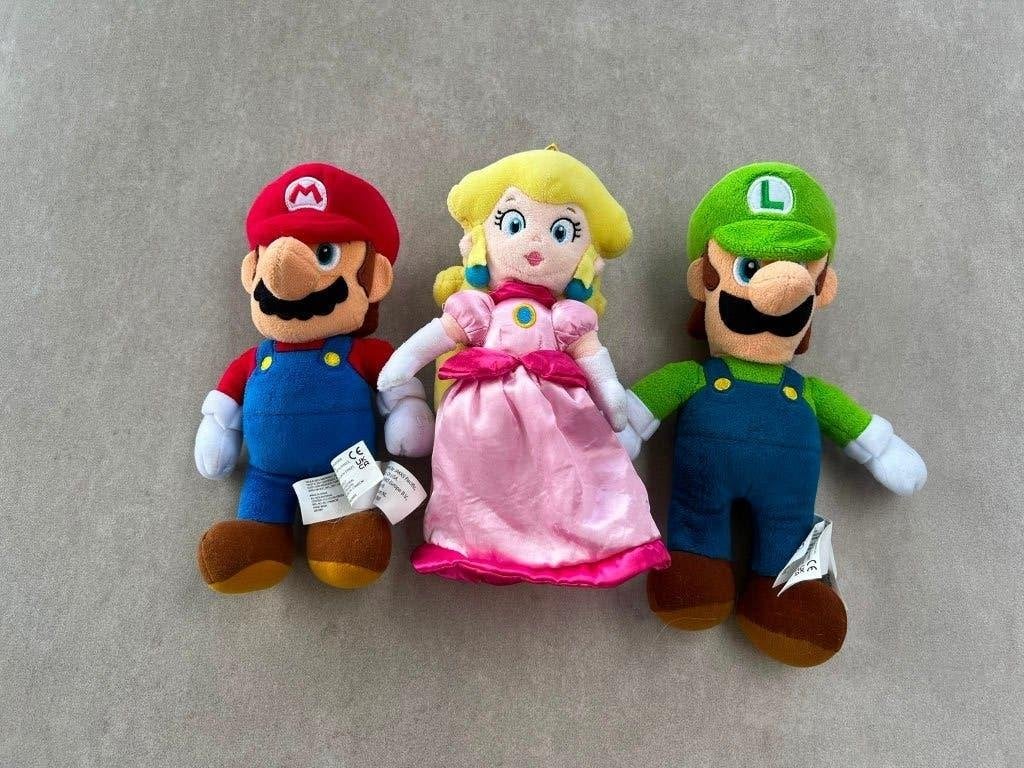 Set met Super Mario knuffels – Mario, Luigi & Peach, Gebruikt, Overige merken, Overige typen, Ophalen of Verzenden